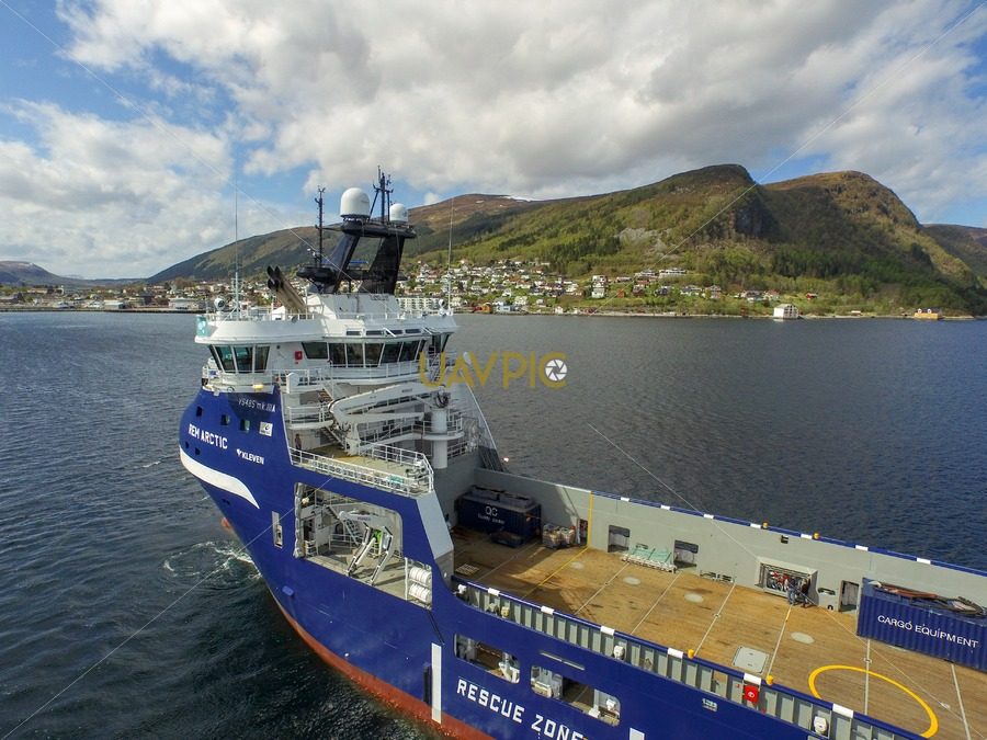 Rem Artic-18.jpg - Uavpic