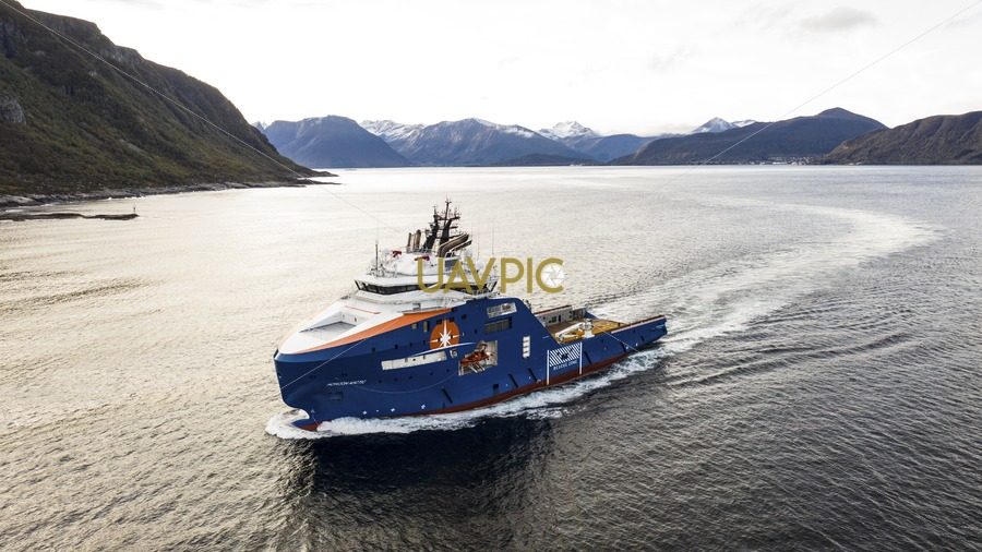Horizon Arctic 401.jpg - Uavpic