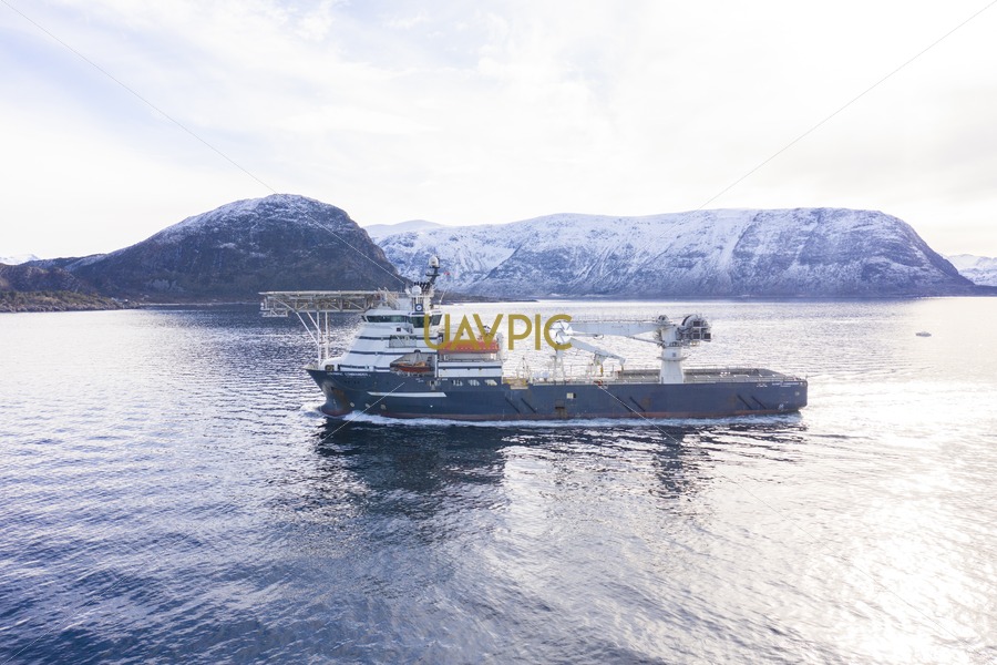 Olympic Commander 983.jpg - Uavpic