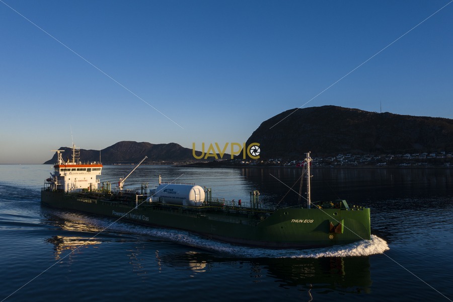 Thun EOS 822.jpg - Uavpic