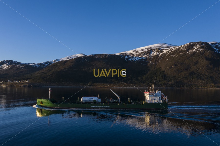 Thun EOS 828.jpg - Uavpic