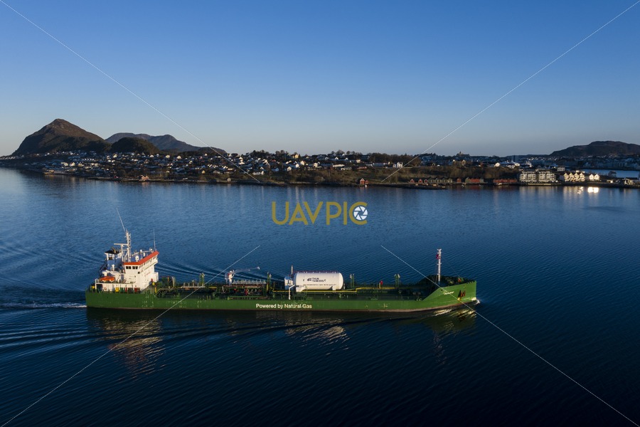 Thun EOS 841.jpg - Uavpic