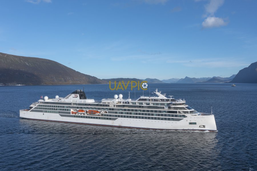 Viking Octantis 755.jpg - Uavpic