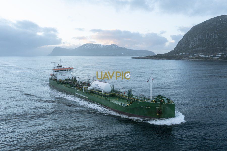 Thun Eos 755.jpg - Uavpic