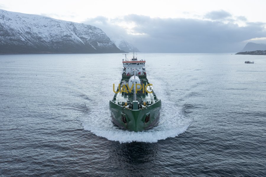 Thun Eos 767.jpg - Uavpic