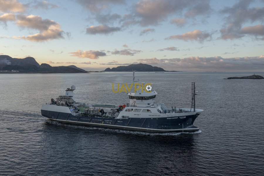 Ronja Carrier 563.jpg - Uavpic