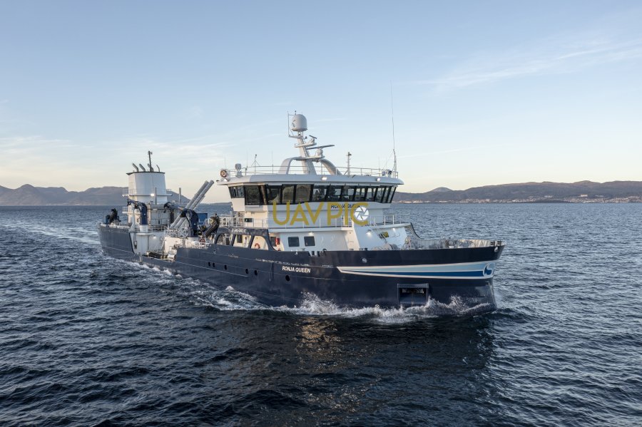 Ronja Queen 311.jpg - Uavpic