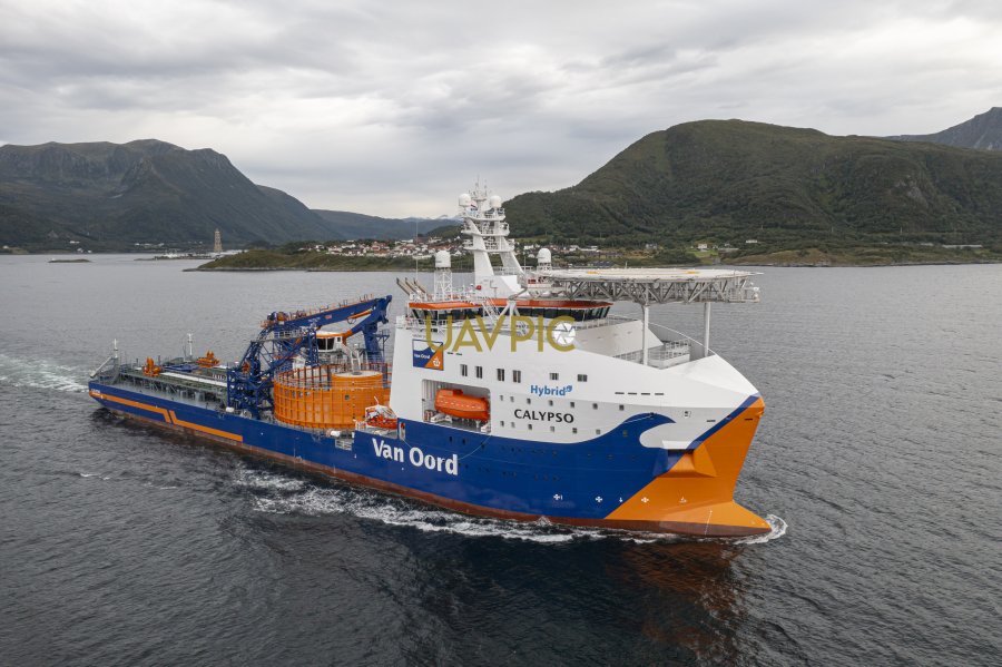 Calypso 318.jpg - Uavpic