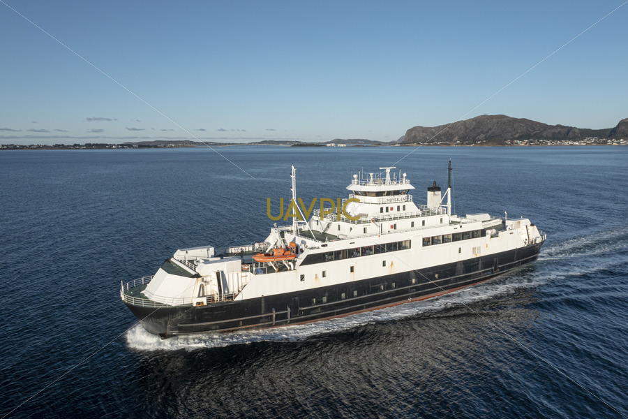 Møysalen 370.jpg - Uavpic